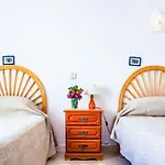 38, Gaivota Апартаменты