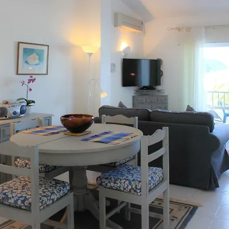 Apartment 38, Gaivota
