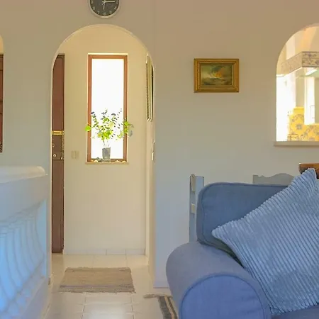 Apartman 38, Gaivota Luz